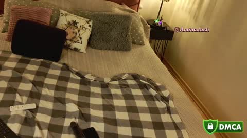 insta  online show from 12/26/24, 11:46