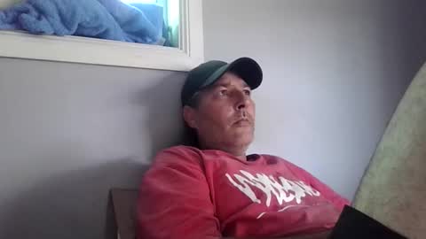 charmingcroat online show from 10/19/25, 11:27