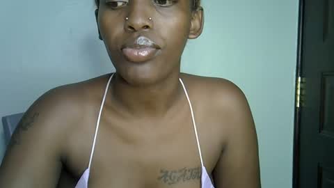 Snapshot of charmingdime chatting on 06/04/26, 11:05 charmingdime online show from 06/04/26, 11:05