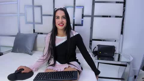 Charm online show from 01/09/26, 05:48