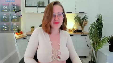 Snapshot of charmygrace chatting on 04/25/26, 11:57 Grace online show from 04/25/26, 11:57