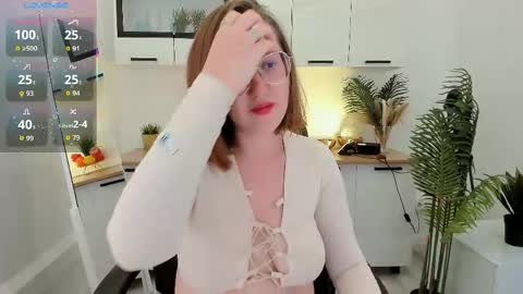 Snapshot of charmygrace chatting on 04/25/26, 01:41 Grace online show from 04/25/26, 01:41