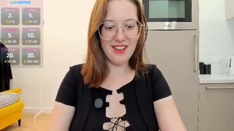 Snapshot of charmygrace chatting on 06/23/26, 02:48 Grace online show from 06/23/26, 02:48