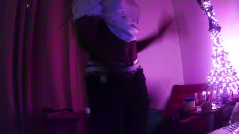 Snapshot of charr1barr chatting on 12/03/24, 09:33 Miss Chocolate online show from 12/03/24, 09:33