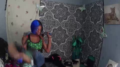 Snapshot of charr1barr chatting on 03/06/25, 06:59 Miss Chocolate online show from 03/06/25, 06:59