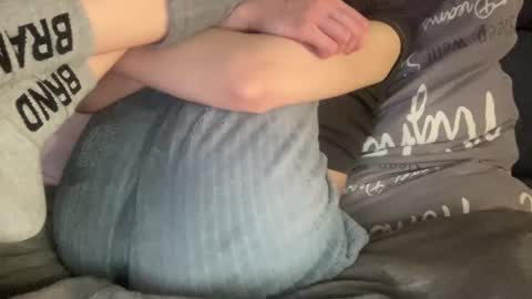 Vicky online show from 01/12/25, 04:40