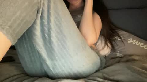 Vicky online show from 09/17/25, 08:21