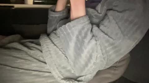 Vicky online show from 04/09/26, 12:21