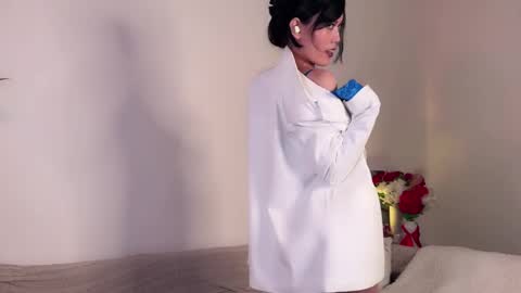 JASMINE   usually going live about 2 am UTC  online show from 03/07/25, 03:29