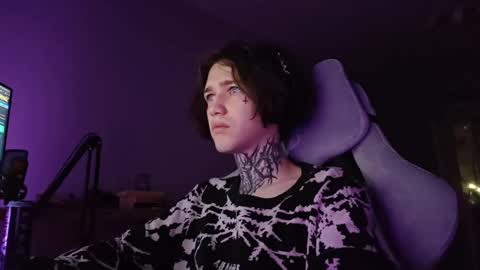 Ryan online show from 12/21/25, 01:02