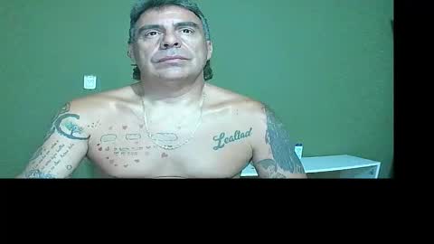 Snapshot of chato012 chatting on 02/16/25, 06:43 chato012 online show from 02/16/25, 06:43