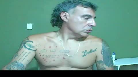 Snapshot of chato012 chatting on 02/21/25, 06:37 chato012 online show from 02/21/25, 06:37