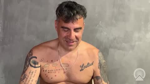 Snapshot of chato012 chatting on 09/18/25, 08:00 chato012 online show from 09/18/25, 08:00