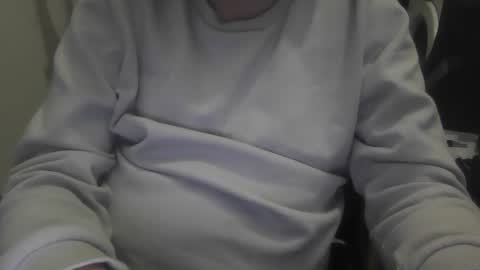 Snapshot of chattygingerboy chatting on 12/15/25, 07:29 Gingerboy online show from 12/15/25, 07:29