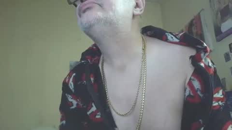 lee online show from 10/15/25, 04:40