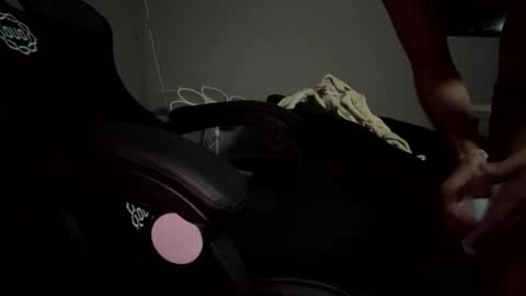 Snapshot of chaturbatolococrazy chatting on 01/28/25, 02:32 chaturbatolococrazy online show from 01/28/25, 02:32