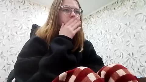 Snapshot of chauknispel chatting on 05/12/26, 10:18 Olivia online show from 05/12/26, 10:18