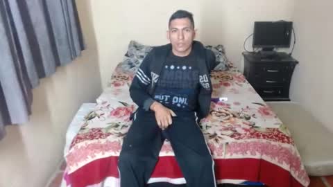 Snapshot of chayanne_odisea chatting on 01/29/25, 11:51 chayanne_odisea online show from 01/29/25, 11:51