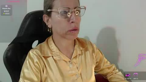 CHAYLA VICTORIA RUIZ  online show from 07/02/26, 09:59
