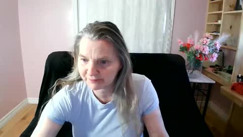 Snapshot of chealsiek chatting on 05/21/26, 03:41 chealsiek online show from 05/21/26, 03:41