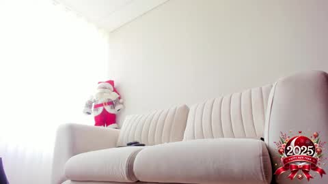 Regina Phalange online show from 01/04/25, 02:14