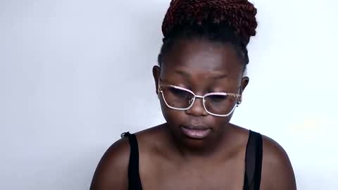 cheeky_charms online show from 09/27/25, 11:32