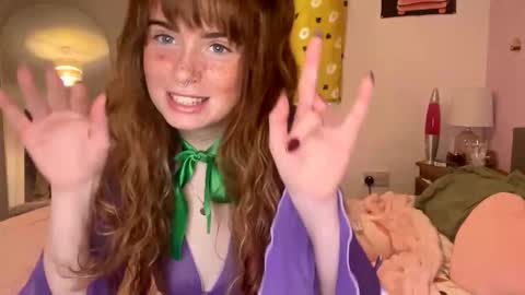 cheekykatx online show from 09/19/25, 05:13