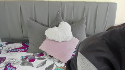 Cherlyn online show from 12/17/25, 03:51