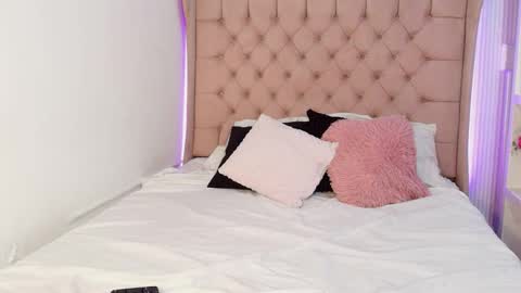 cheerry_moon online show from 11/28/25, 09:28