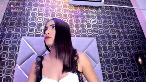 Cherry online show from 11/04/25, 01:38