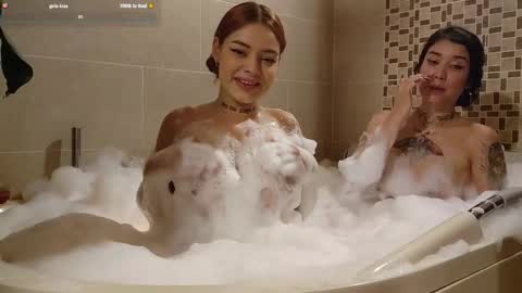 Snapshot of cheeseburgerjesus chatting on 02/15/25, 11:58 Cheesburger Jesus and whoever showed up. online show from 02/15/25, 11:58