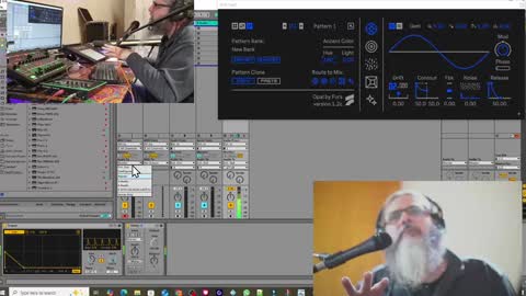 Snapshot of cheeseburgerjesus chatting on 09/28/25, 03:39 Cheesburger Jesus and whoever showed up. online show from 09/28/25, 03:39