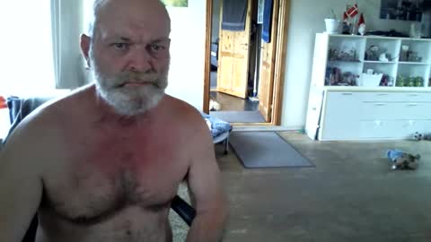 chefben666 online show from 04/18/26, 07:45