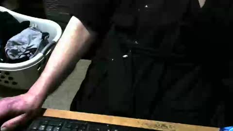 Snapshot of chefy999 chatting on 02/17/25, 04:48 chefy online show from 02/17/25, 04:48