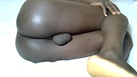 Keve Meddy online show from 02/26/26, 07:07