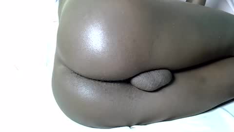 Keve Meddy online show from 04/02/26, 01:53