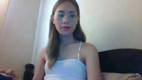 chelly4u69 online show from 02/24/25, 03:44