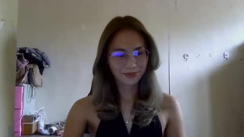 chelly4u69 online show from 09/17/25, 03:30