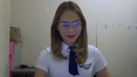 chelly4u69 online show from 10/18/25, 04:37