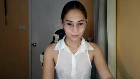 chelly4u69 online show from 03/22/26, 10:46