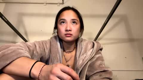 chellybear101 online show from 12/04/24, 11:57