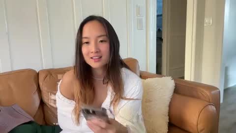 chellybear101 online show from 12/11/24, 05:59