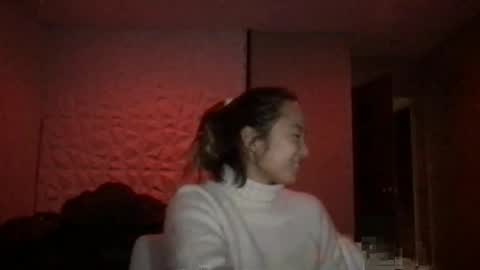 chellybear101 online show from 12/24/24, 08:00