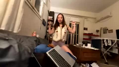 chellybear101 online show from 02/01/26, 05:33