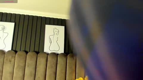 chelsea_bolton_ online show from 11/25/25, 12:27