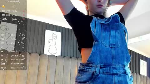 chelsea_bolton_ online show from 12/02/25, 12:21