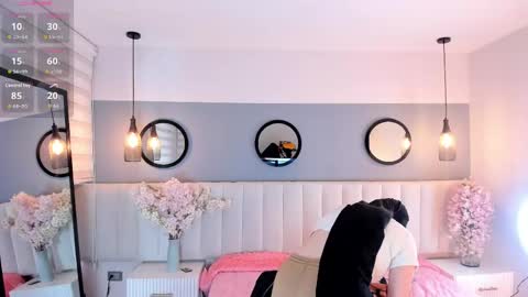 chelsea_bolton_ online show from 04/17/26, 12:19