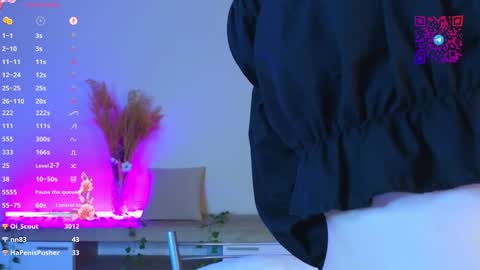 Snapshot of chelseacerys chatting on 12/12/24, 10:09 Mona online show from 12/12/24, 10:09