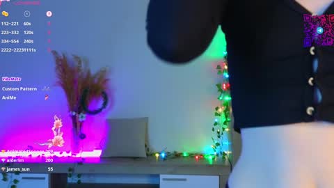 Snapshot of chelseacerys chatting on 12/17/24, 09:16 Mona online show from 12/17/24, 09:16