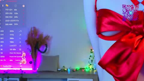 Snapshot of chelseacerys chatting on 12/20/24, 03:10 Mona online show from 12/20/24, 03:10